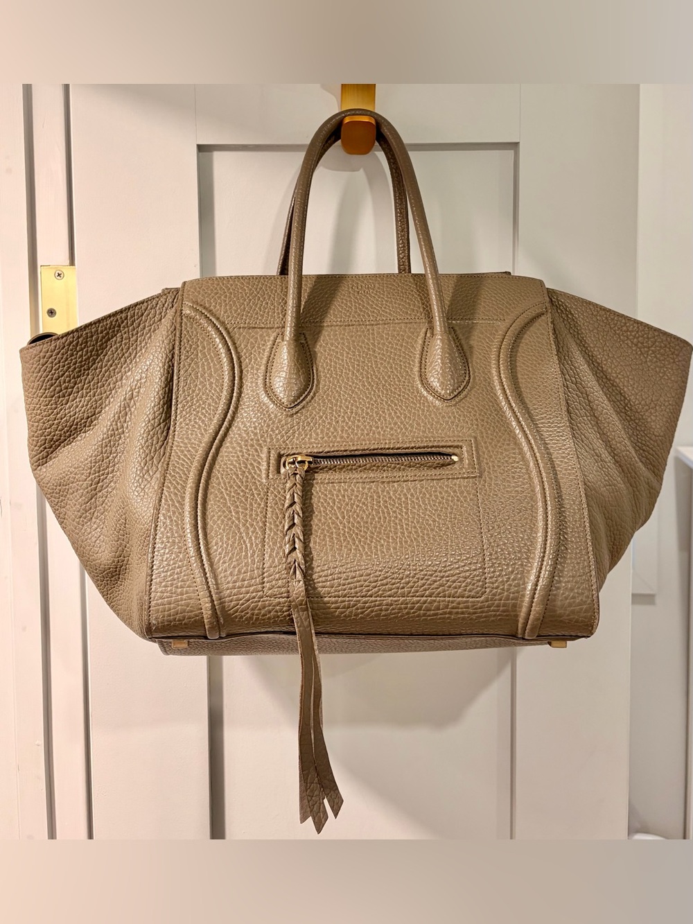 Celine Phantom Luggage Medium Tote